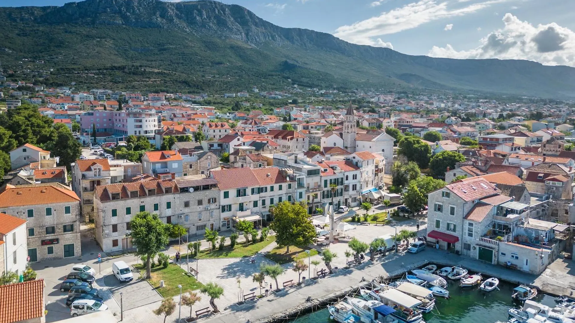 Brce Apartment Kastela 0*,  Croatia