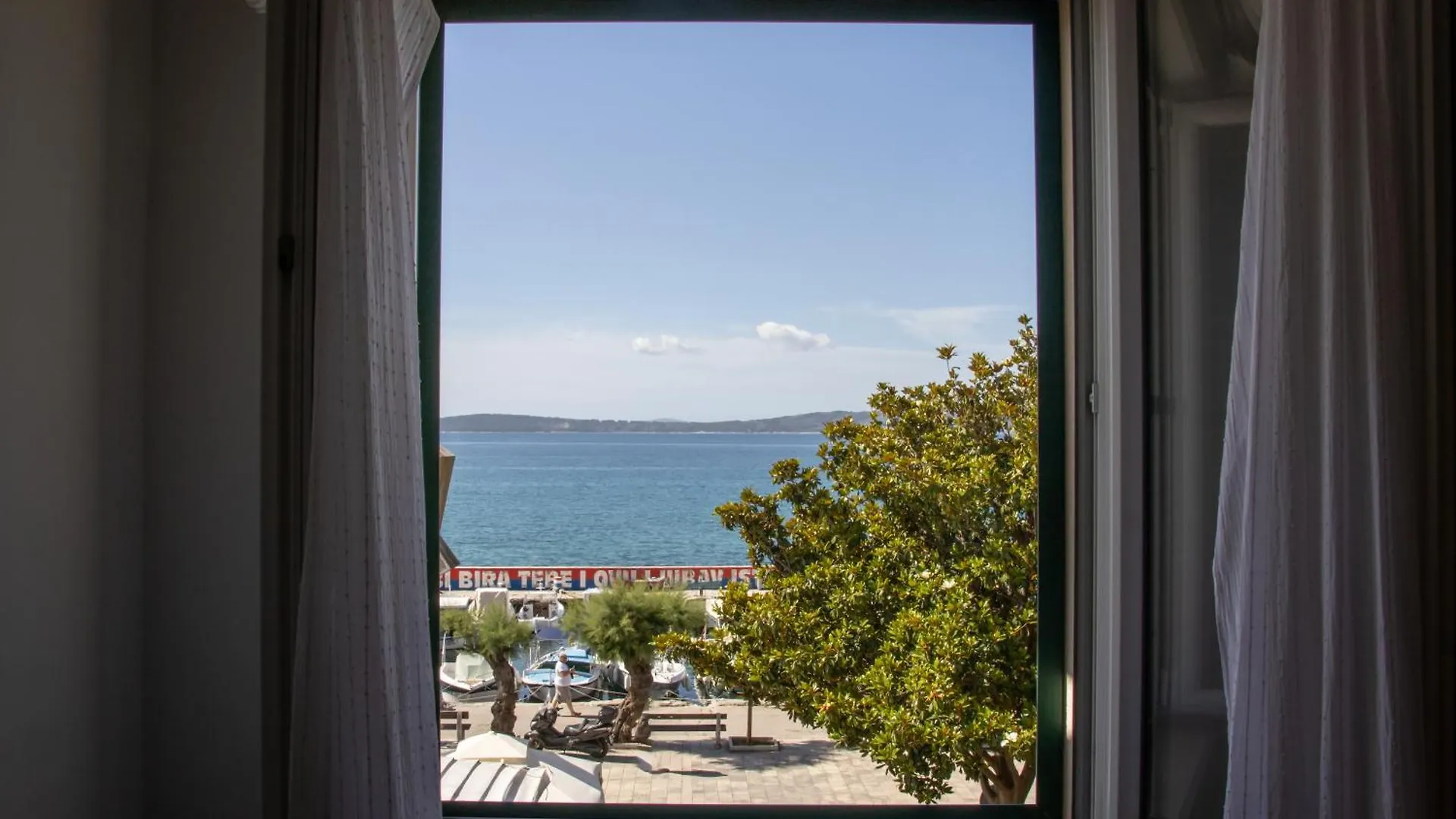 Brce Apartment Kastela